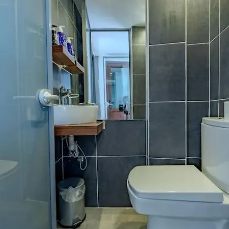 Penthouse: View & Retractable Roof Istanbul